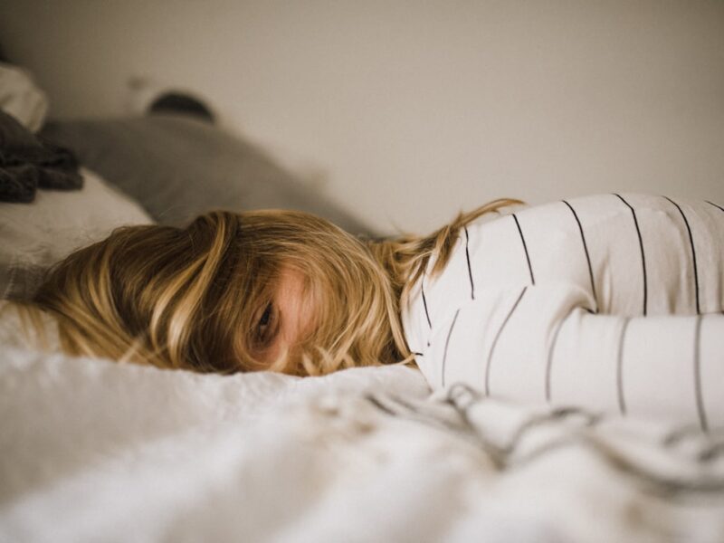 Schlaf und Stress – wissenschaftlich fundierte Tipps